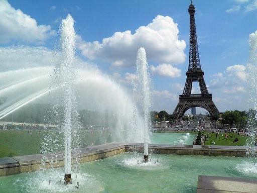Mango Tours Paris